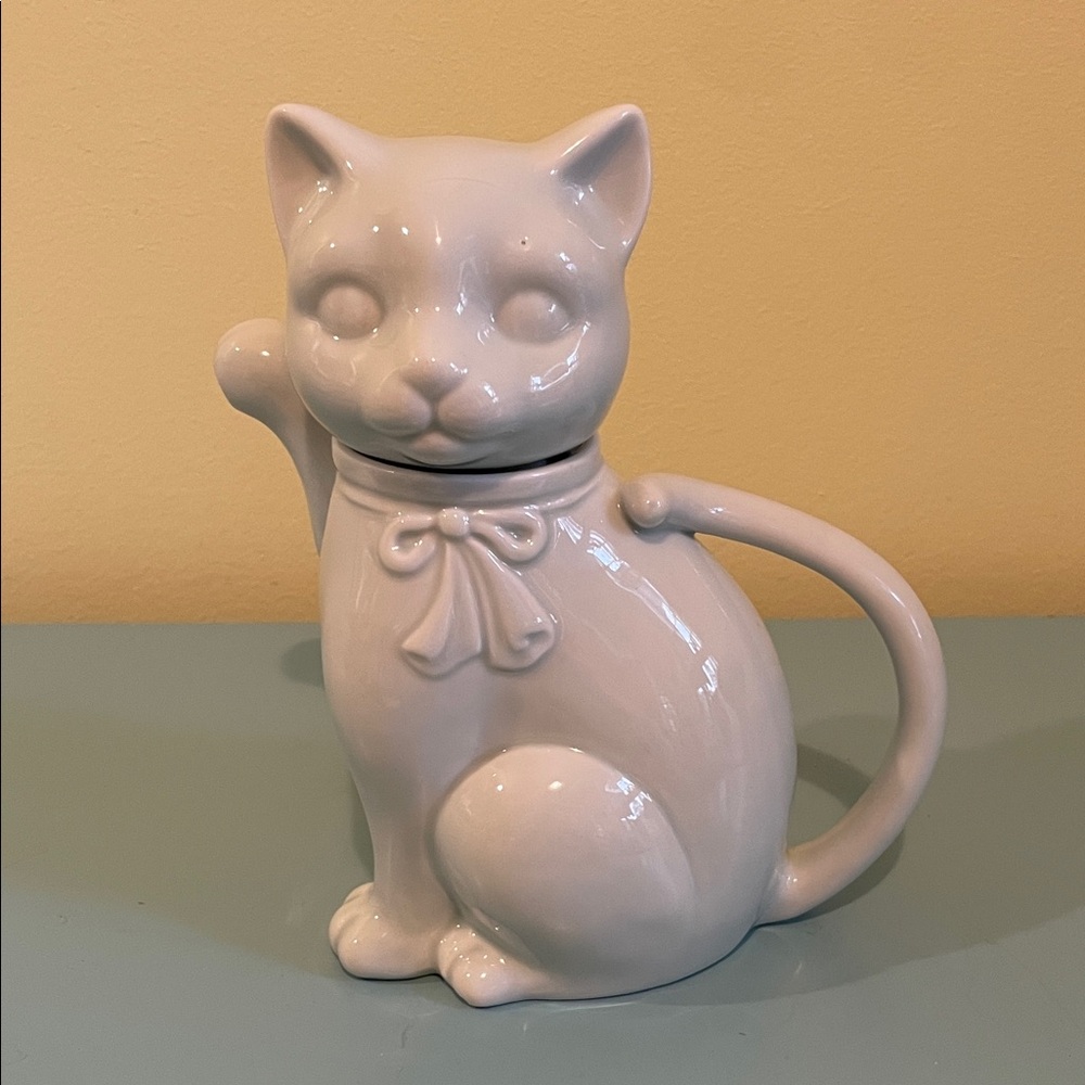 Vintage Takahashi San Francisco Cat Shaped Tea Pot Fine Porcelain